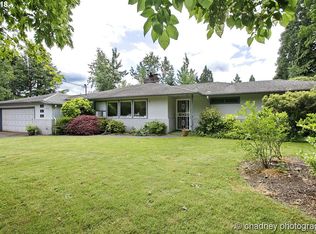 6416 SW Hamilton St, Portland, OR 97221