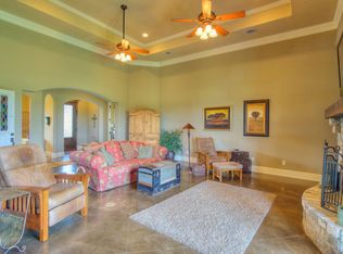 3250 Barron Rd, College Station, TX 77845