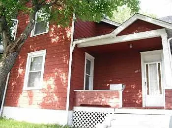 1108 Spring Ave NE photo 1