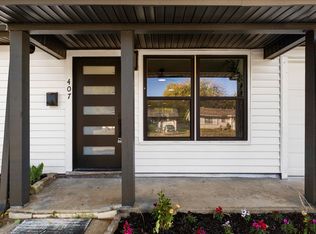 407 Freestone Dr, Euless, TX 76039