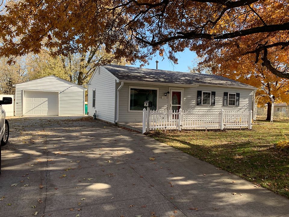 1st image of 1448 Hollycrest Cir