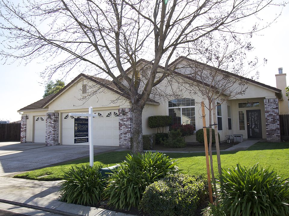 1st image of 1946 Giuliano Way