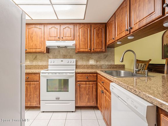 3rd image of 1675 S Fiske Blvd APT 112-C