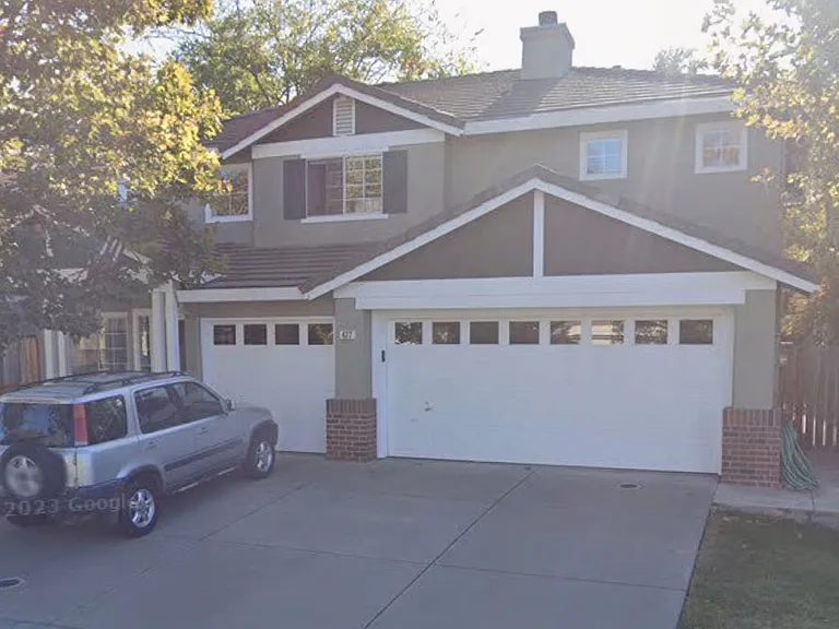 477 Fisher Cir — Photo 1