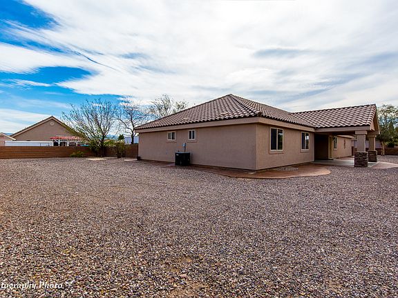 2nd image of 3184 E Cimarron Dr