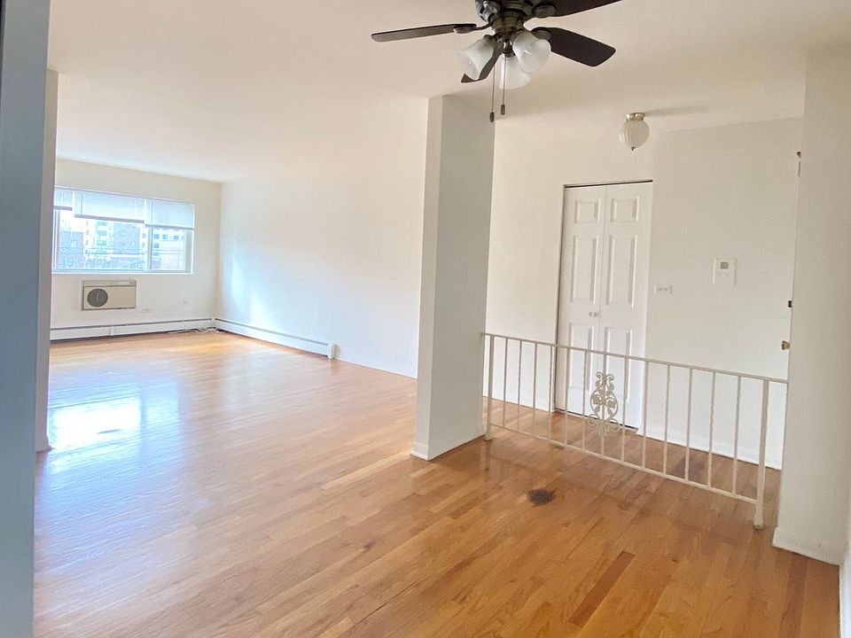 1st image of 6128 N Kenmore Ave APT 506