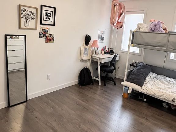 4th image of 370 Alberta St #370