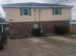588 Oak Ave #A, New Orleans, LA 70123
