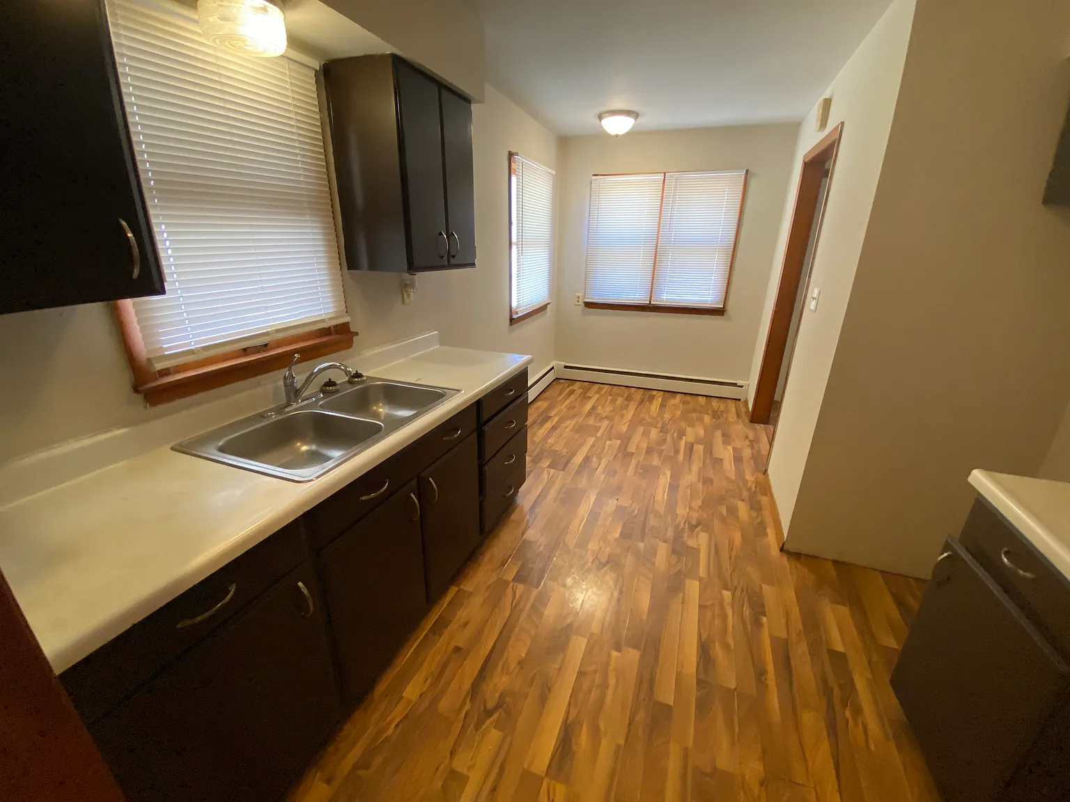 2 bed, 1144 sqft, $1,300 — Photo 4