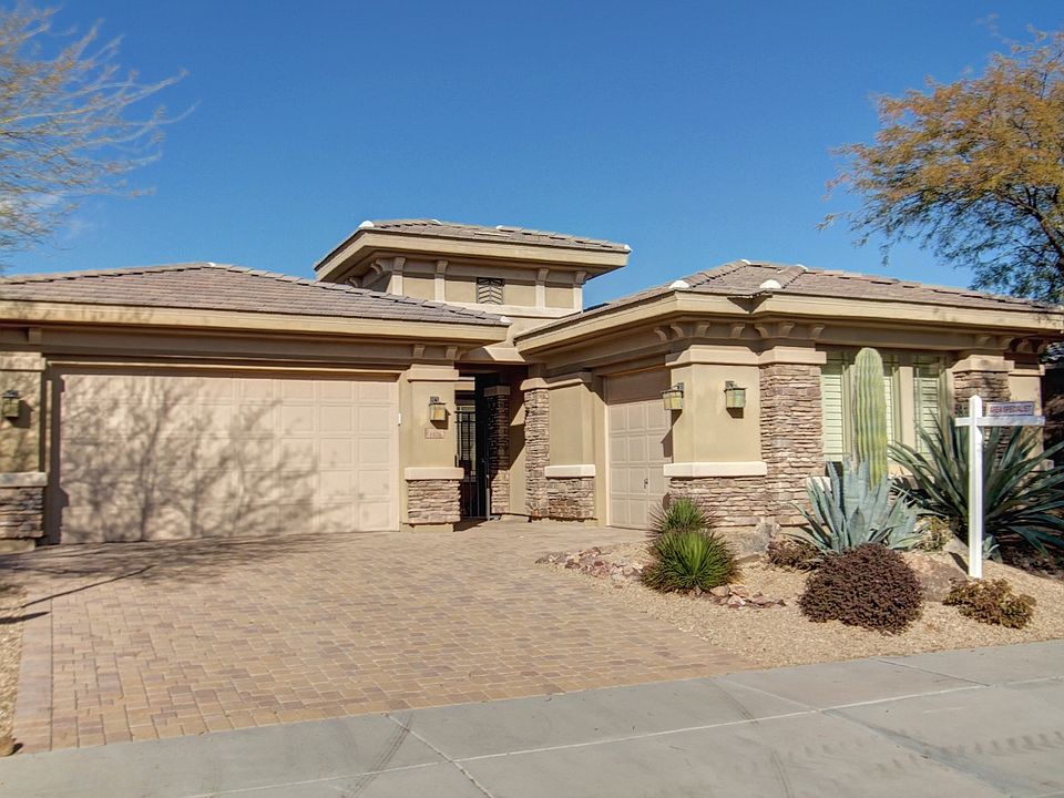 1st image of 1826 W Dusty Wren Dr
