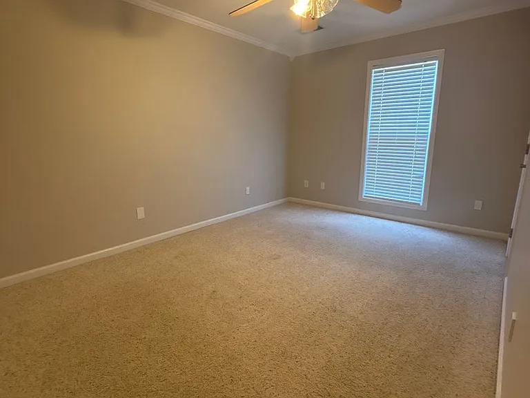 88 Romie Dr — Photo 12