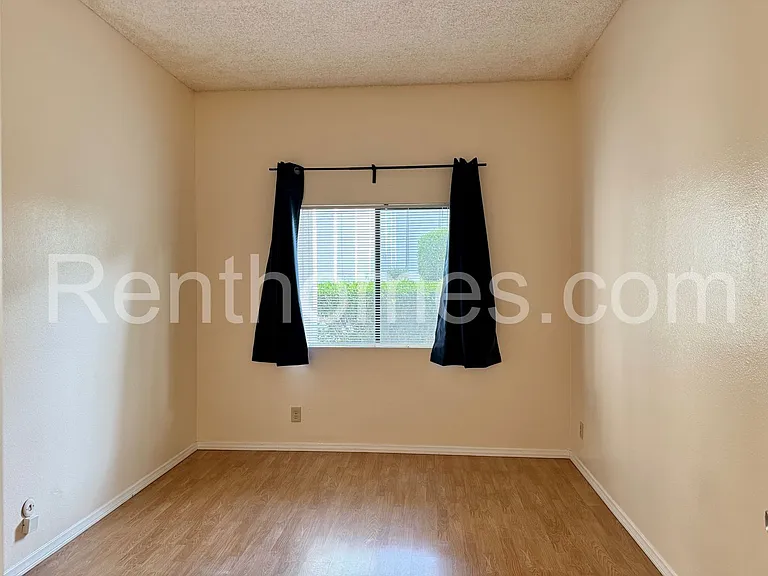 8320 Regents Rd #1H — Photo 11