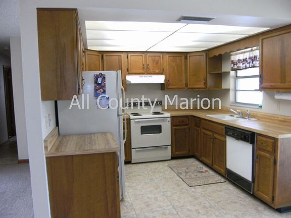 3rd image of 5322 NE 20th Ave