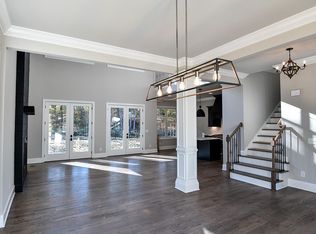 181 W Roberts Rd, Portland, TN 37148