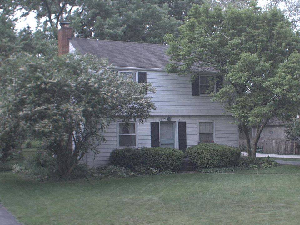 1st image of 387 Canyon Dr S