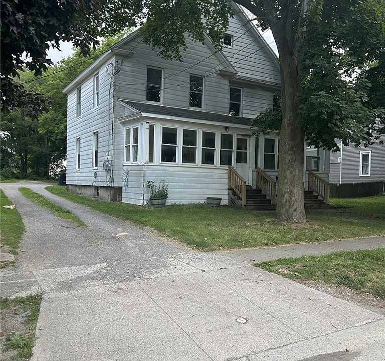 1st image of 20 Maple Ave
