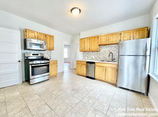 18 Howes St #3, Boston, MA 02125