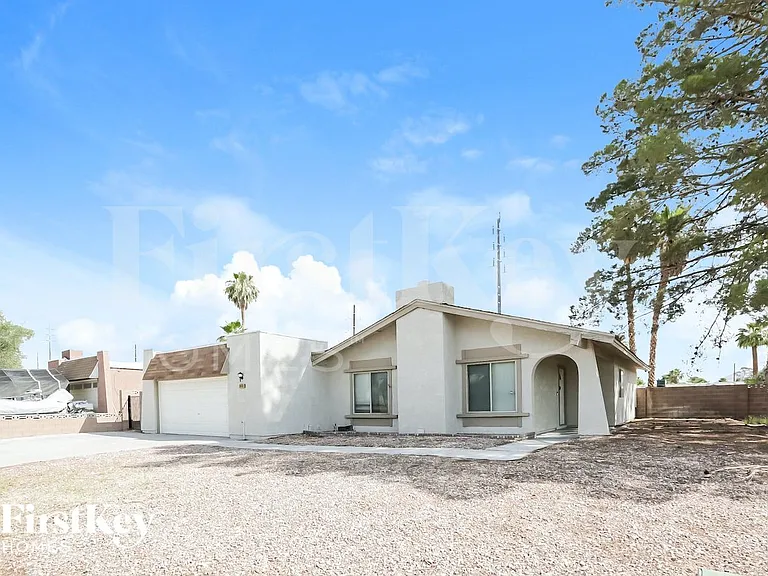 3868 Vista Largo Dr — Photo 2