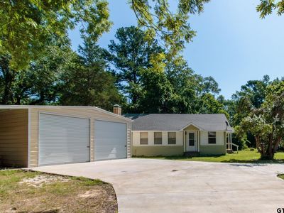 400 Riverside Dr, Gladewater, TX, 75647