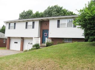 131 Freeport Rd, Butler, PA 16002