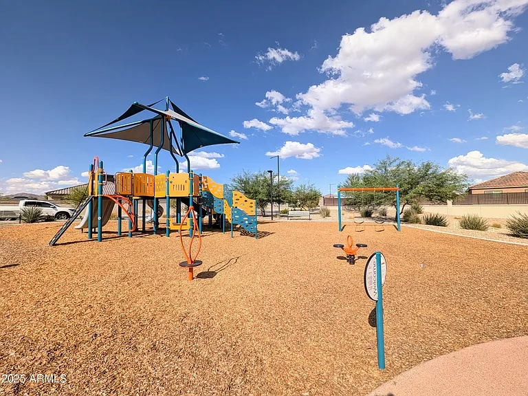 24458 W Verlea Dr — Photo 51