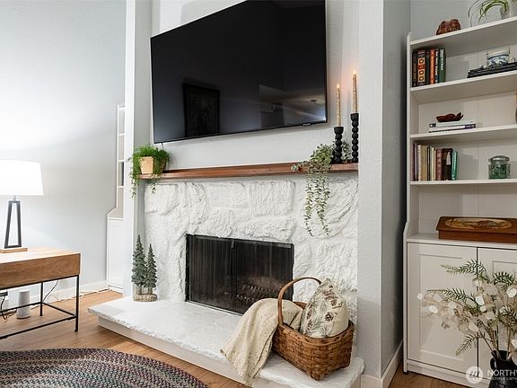4th image of 17514 151st Avenue SE #1-15