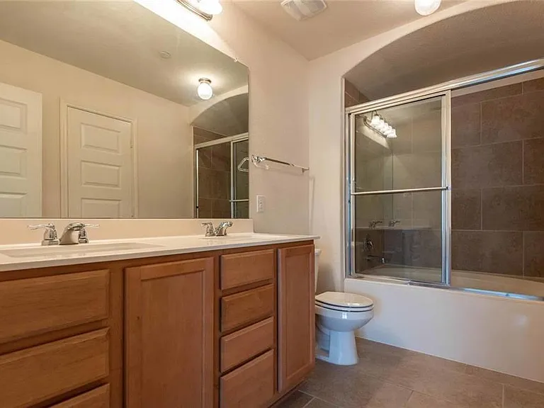 1620 Bryant Dr #2102 — Photo 10