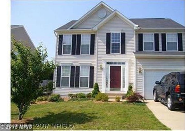 1st image of 61 Newbury Dr