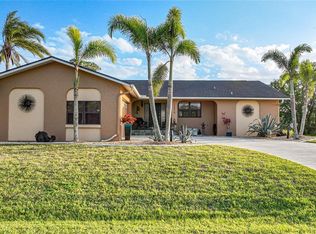 16615 Acapulco Rd, Punta Gorda, FL 33955