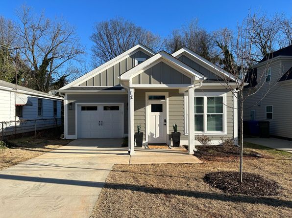 10 Julian St, Greenville, SC 29611 – 3-bedroom rental in Greenville