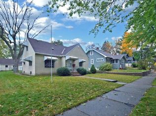 1881 Hawthorne Ave E, Saint Paul, MN 55119