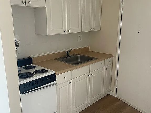 4th image of 58-35 Utopia Pkwy #3C
