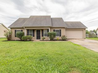 1525 Passage Dr, Murfreesboro, TN 37130