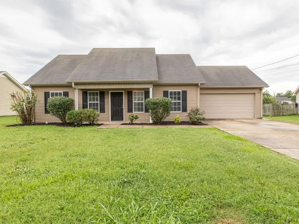 1525 Passage Dr, Murfreesboro, TN 37130