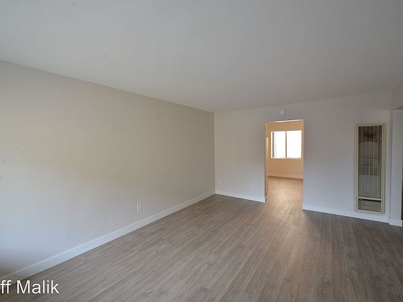 5th image of 4522 Park Blvd APT G