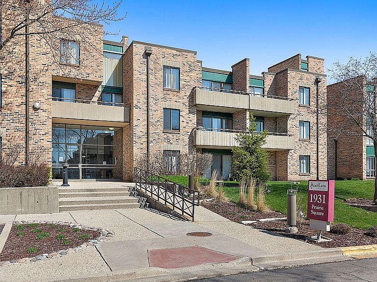 1st image of 1931 Prairie Sq APT 310