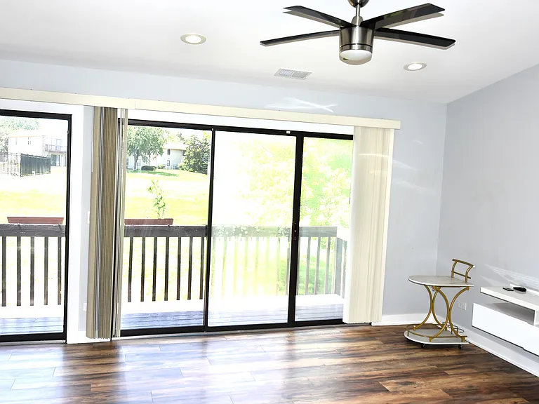 1285 Bamburg Ct #D — Photo 15