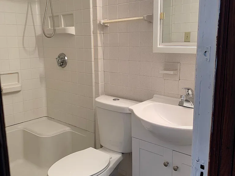 192 Arnoldale Rd #2 — Photo 13