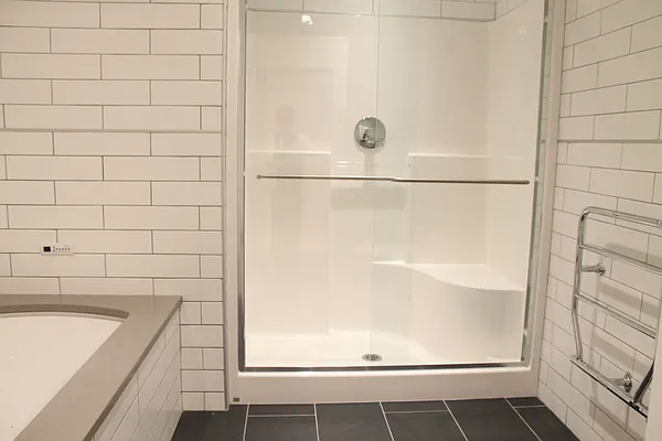 Rented by Level Group | media 19