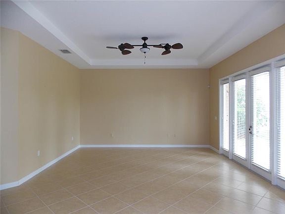 3rd image of 1937 Newmark Cir SW