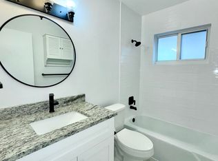 412 NE 2nd St #1, Deerfield Beach, FL 33441