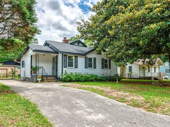 1915 Hawthorne St, Savannah, GA 31404