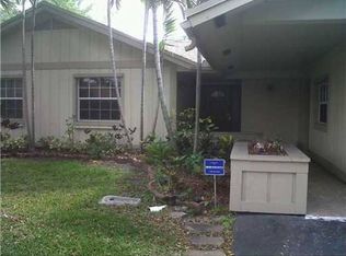 2171 Nova Village Dr, Davie, FL 33317