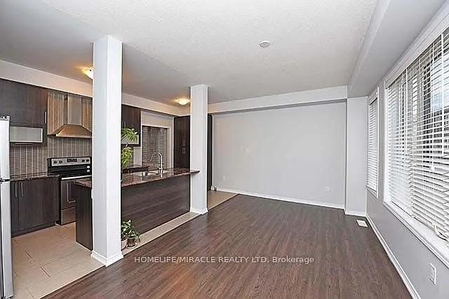 53 Baffin Cres — Photo 8
