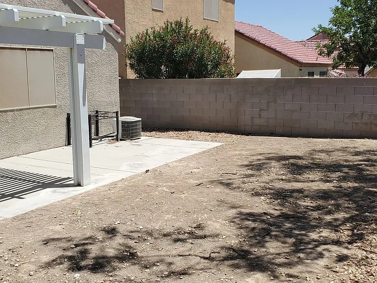 8909 Colorful Pines Ave — Photo 27