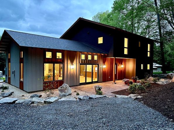 200 Lake Shore Dr