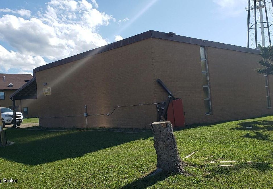 412 Iowa Ave, Mott, ND 58646 MLS 23260 Zillow