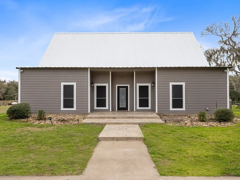 4765 County Road 747A — Photo 18