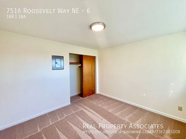 7516 Roosevelt Way NE #6 — Photo 10