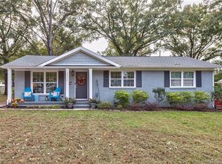 3900 Farmview Rd, Charlotte, NC 28205